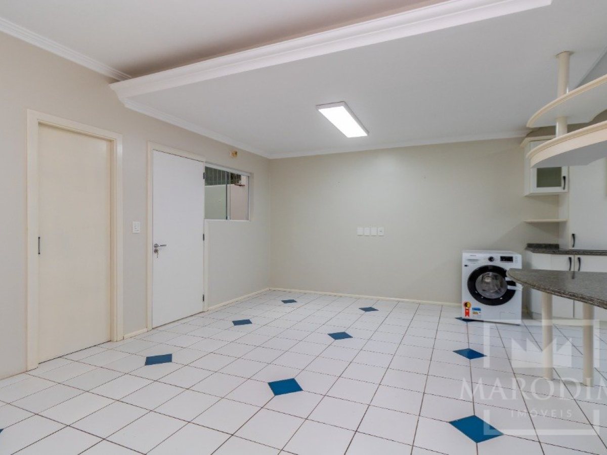 Casa com 293m², 3 dormitórios, Sim suíte, 3 vagas, no bairro Bosque em Marau