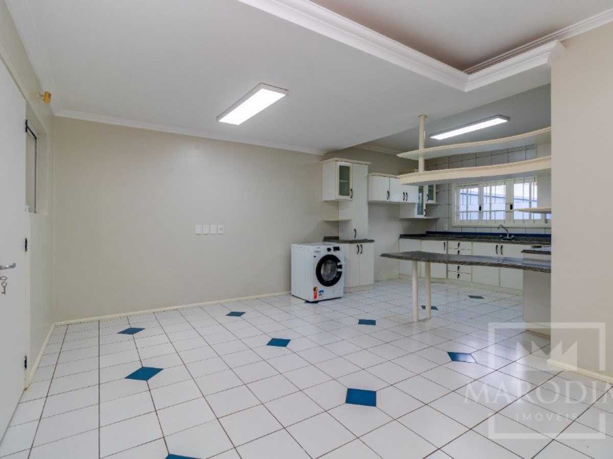 Casa com 293m², 3 dormitórios, Sim suíte, 3 vagas, no bairro Bosque em Marau