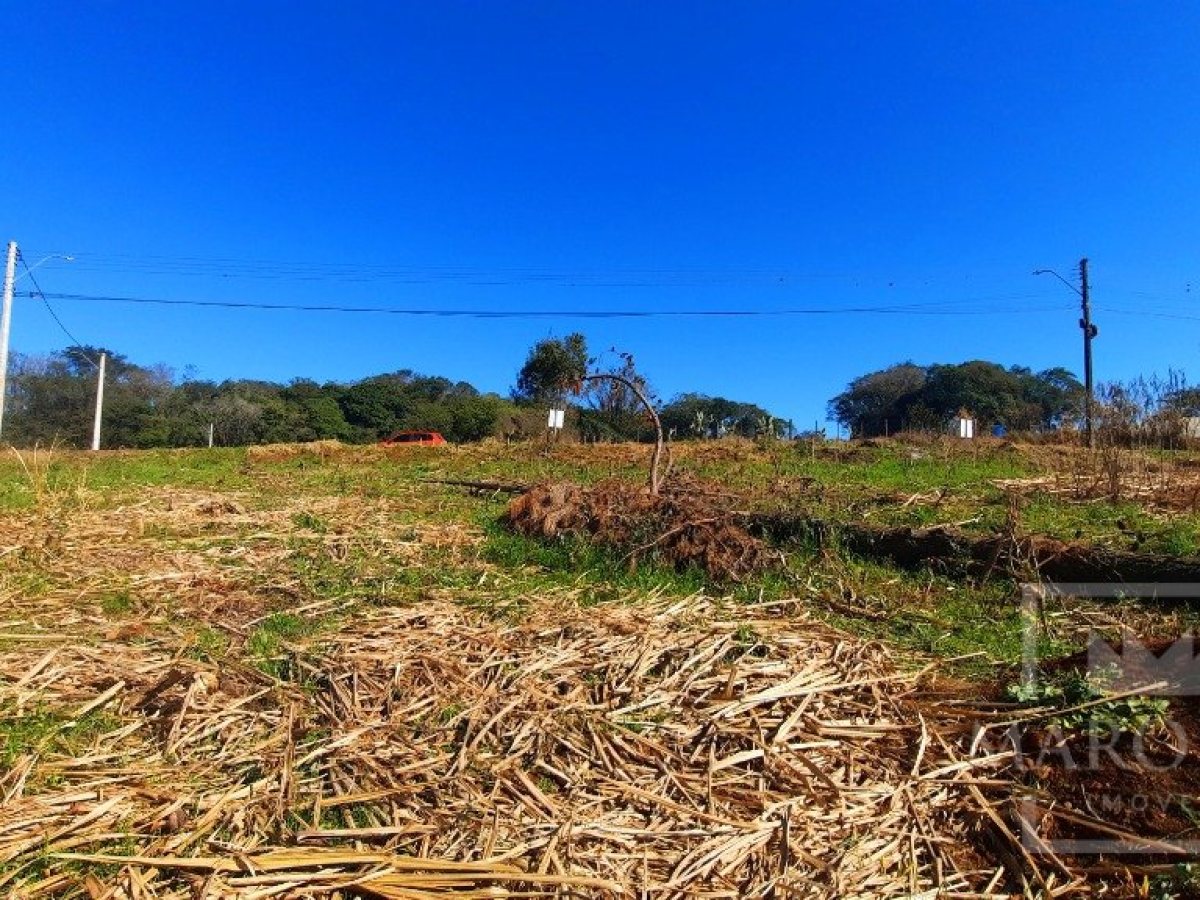 Terreno com 300m², Nao suíte, no bairro Portal do Sol em Marau