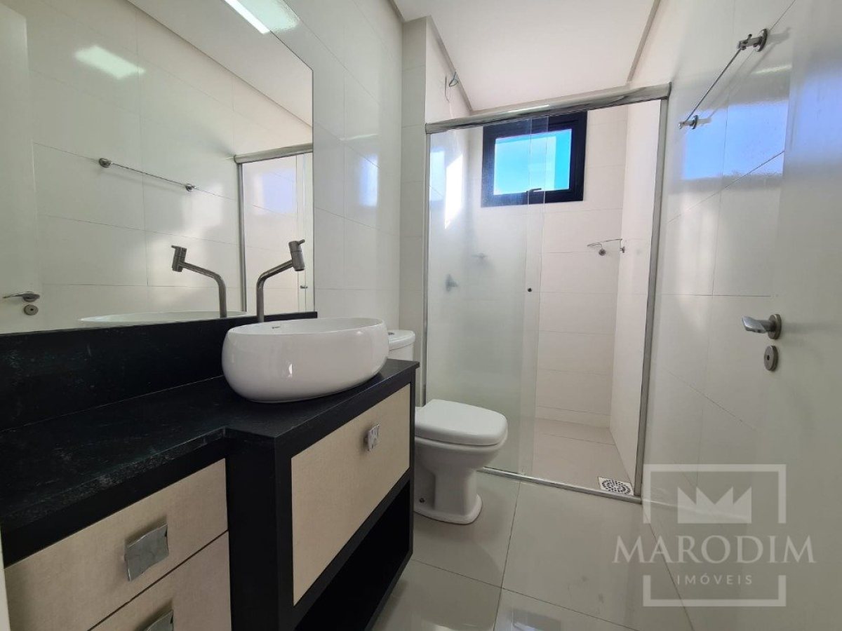 Apartamento com 82m², 2 dormitórios, Sim suíte, 1 vaga, no bairro Centro em Marau