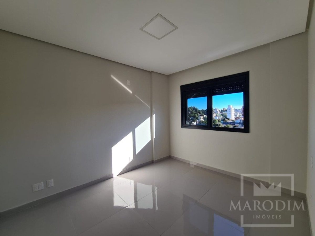 Apartamento com 82m², 2 dormitórios, Sim suíte, 1 vaga, no bairro Centro em Marau