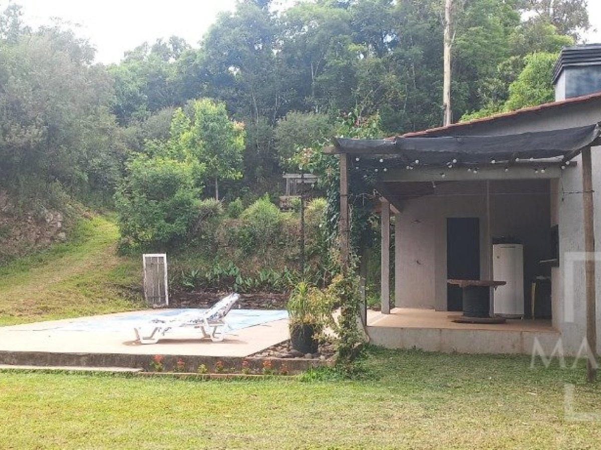 Chácara com 40m², 1 dormitório, Nao suíte, no bairro Interior em Marau