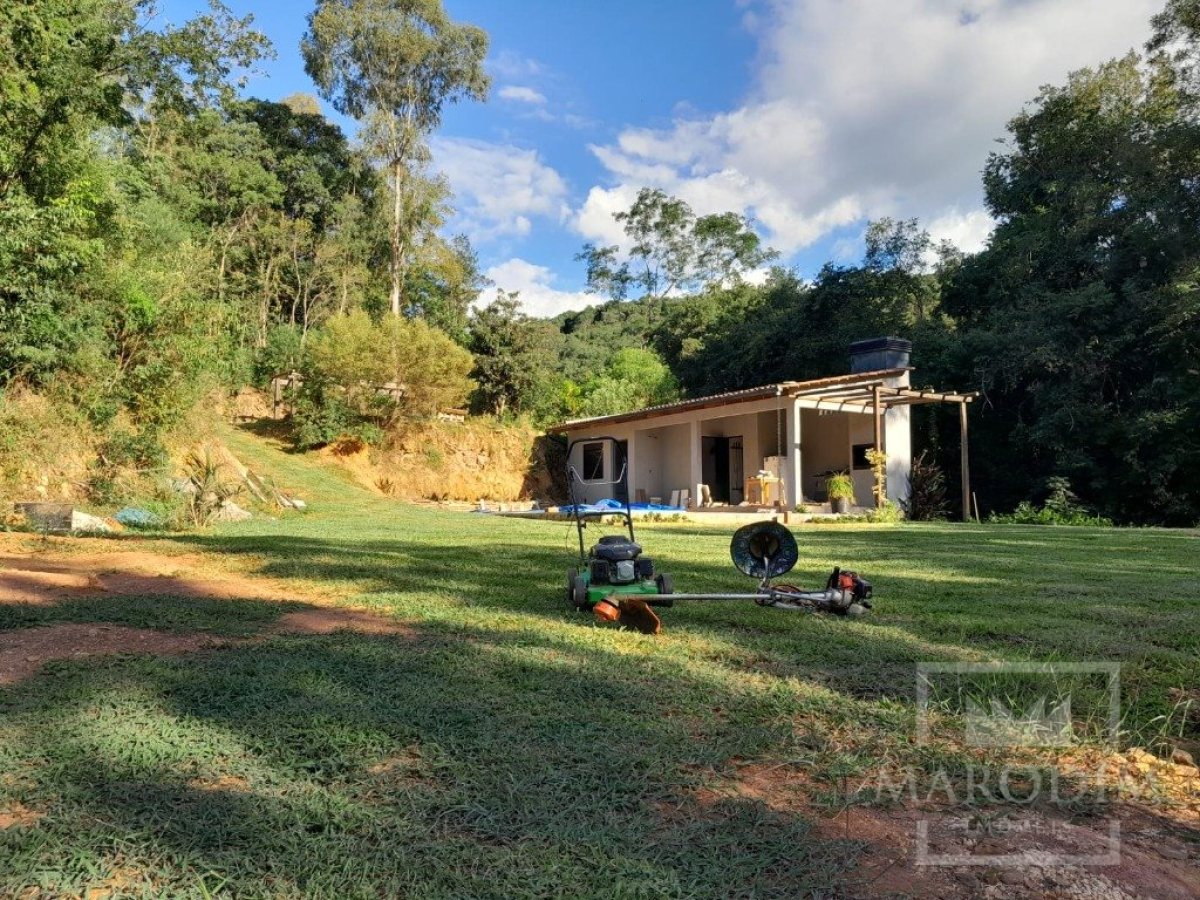 Chácara com 40m², 1 dormitório, Nao suíte, no bairro Interior em Marau