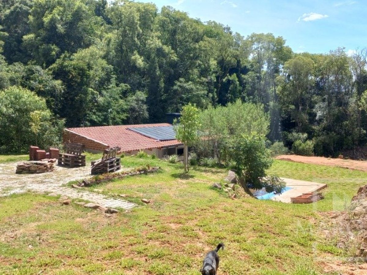 Chácara com 40m², 1 dormitório, Nao suíte, no bairro Interior em Marau