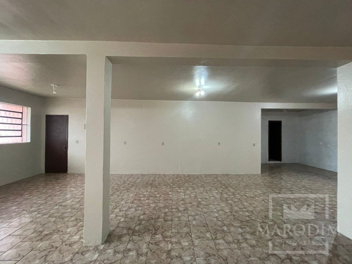 Salas/Conjuntos com 90m², Nao suíte, no bairro Vila Rigo em Marau