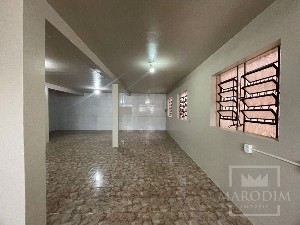 Salas/Conjuntos com 90m², Nao suíte, no bairro Vila Rigo em Marau