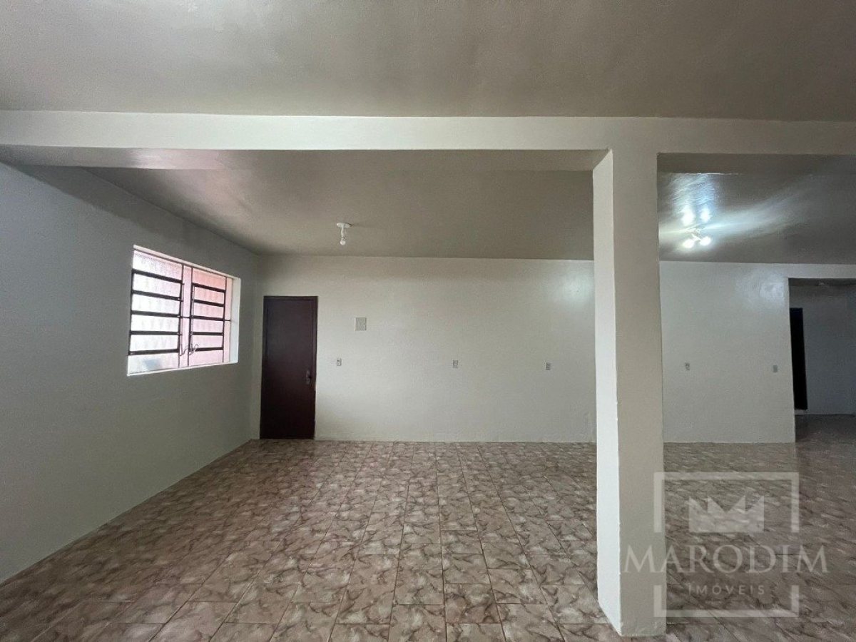 Salas/Conjuntos com 90m², Nao suíte, no bairro Vila Rigo em Marau