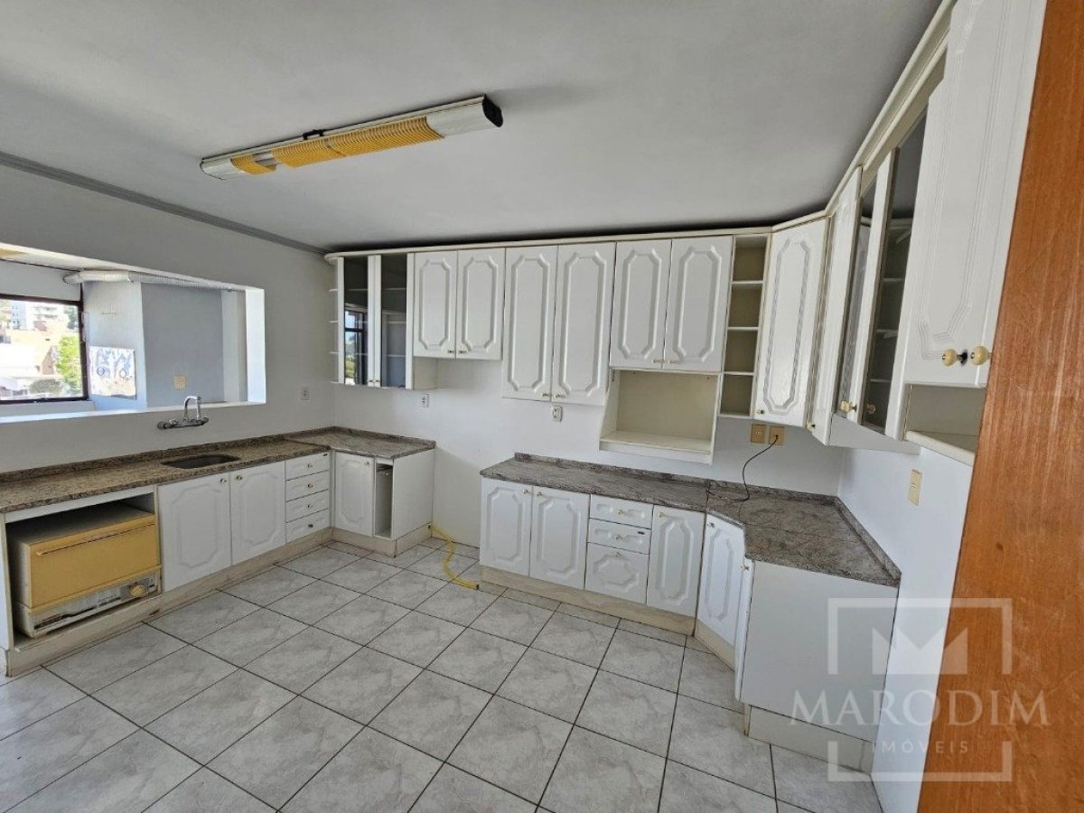 Apartamento com 123m², 3 dormitórios, Sim suíte, 1 vaga, no bairro Centro em Marau