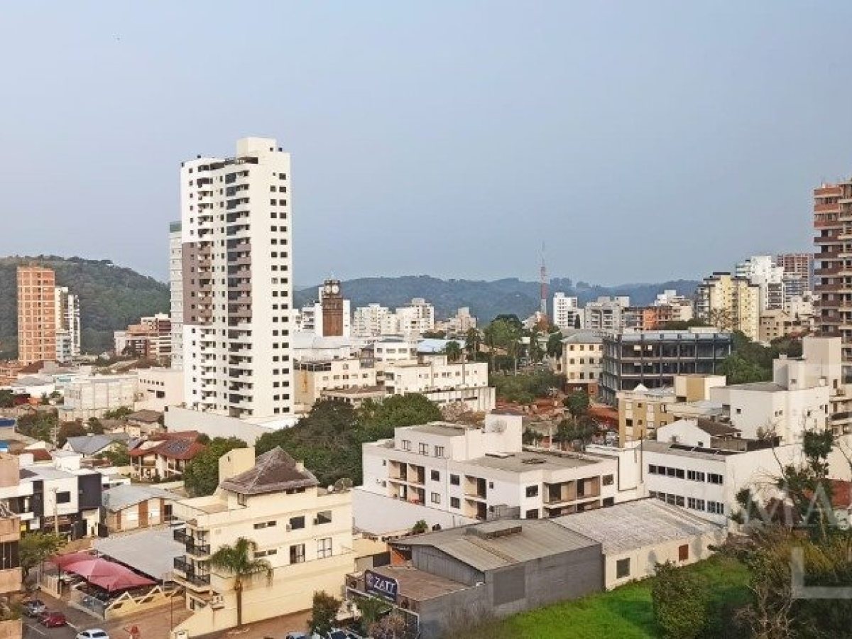 Apartamento com 173m², 2 dormitórios, Sim suíte, 1 vaga, no bairro Centro em Marau