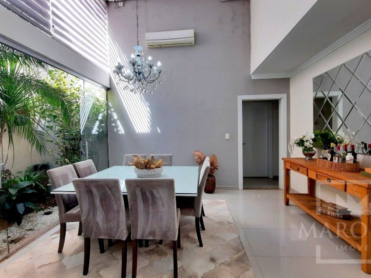 Casa com 198m², 3 dormitórios, Sim suíte, 2 vagas, no bairro Sao Cristóvao em Marau