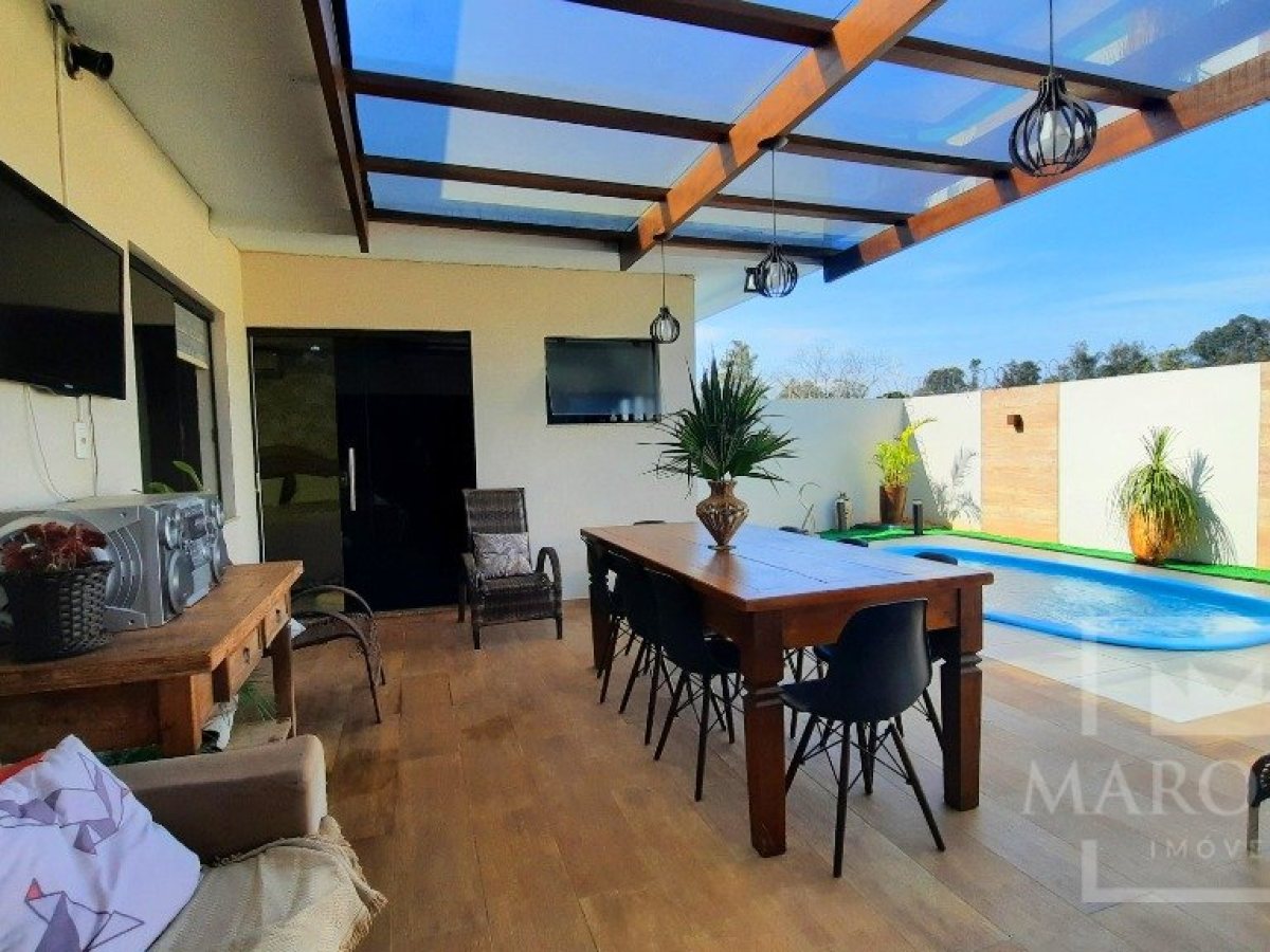 Casa com 198m², 3 dormitórios, Sim suíte, 2 vagas, no bairro Sao Cristóvao em Marau