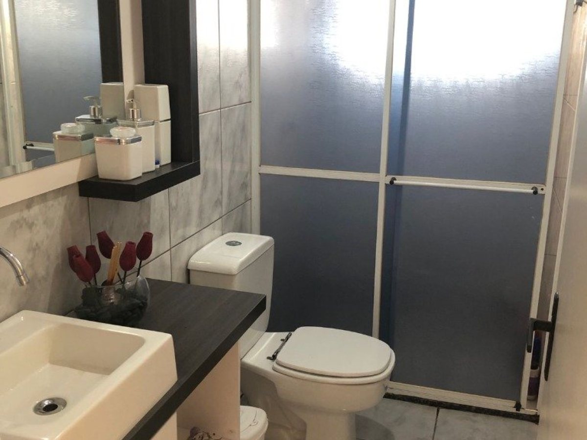 Casa com 129m², 3 dormitórios, Nao suíte, 2 vagas, no bairro Borges de Medeiros em Marau