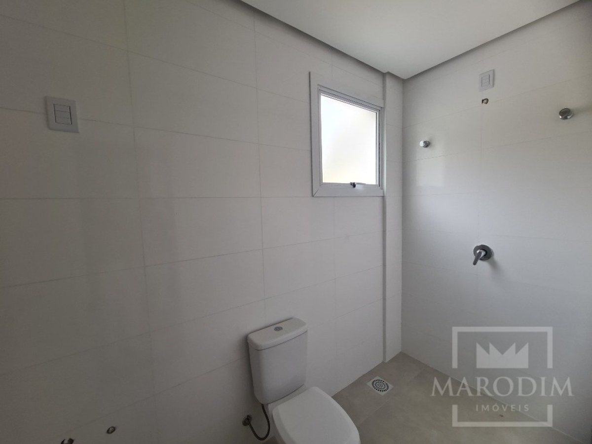 Apartamento com 75m², 2 dormitórios, Nao suíte, 1 vaga, no bairro Centro em Marau