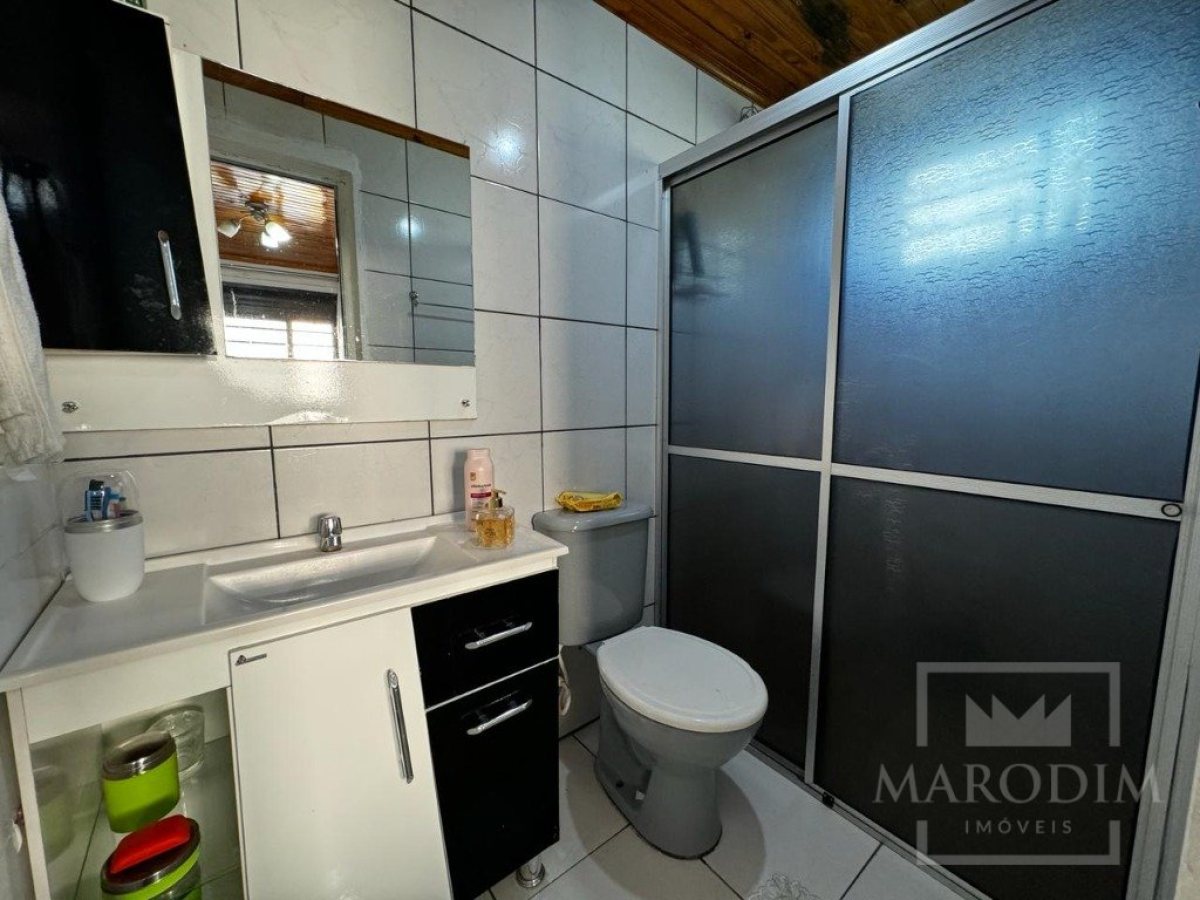 Sítio com 85m², 3 dormitórios, Nao suíte, 2 vagas, no bairro Barragem Capingui em Marau