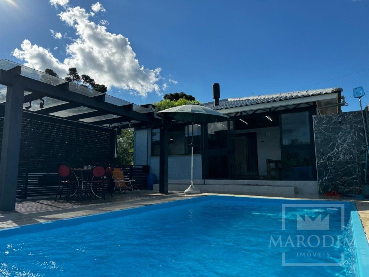 Sítio com 85m², 3 dormitórios, Nao suíte, 2 vagas, no bairro Barragem Capingui em Marau