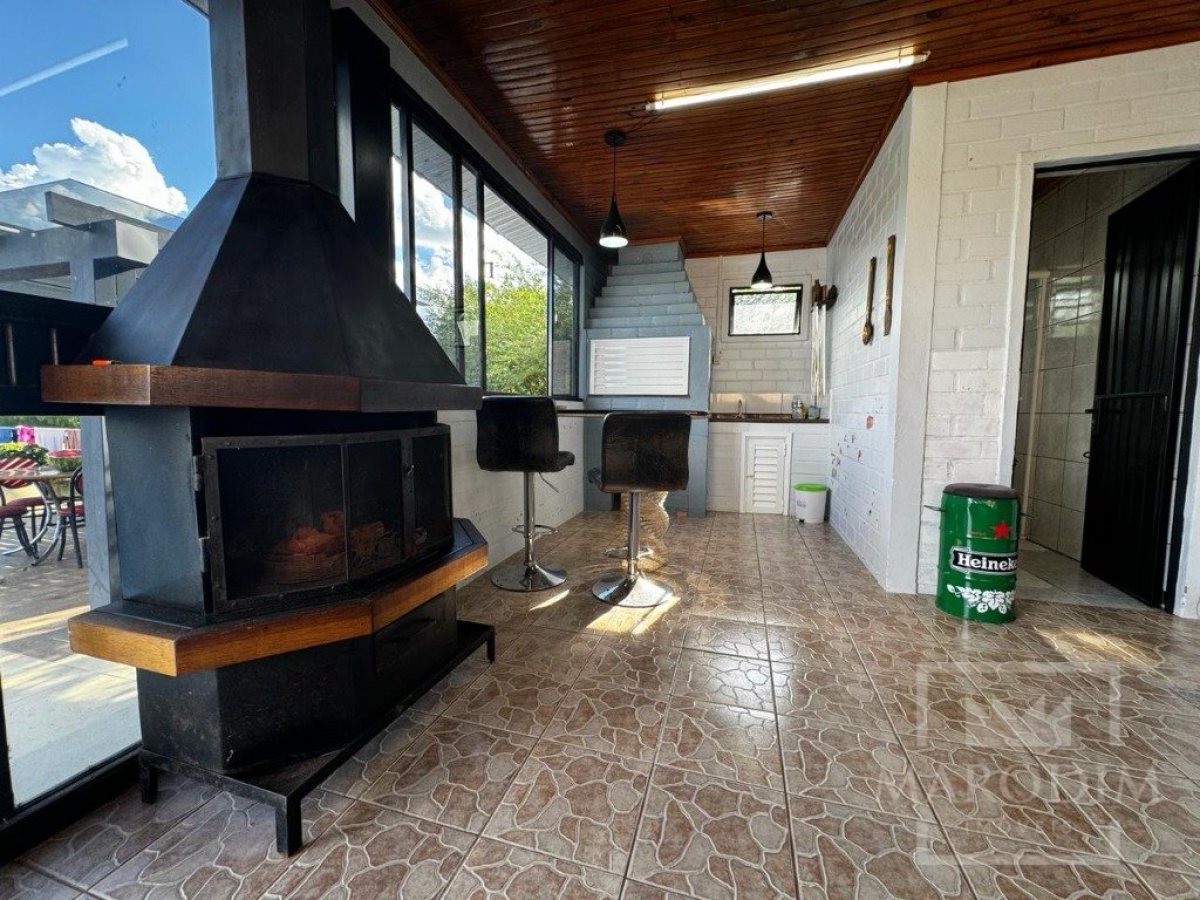 Sítio com 85m², 3 dormitórios, Nao suíte, 2 vagas, no bairro Barragem Capingui em Marau