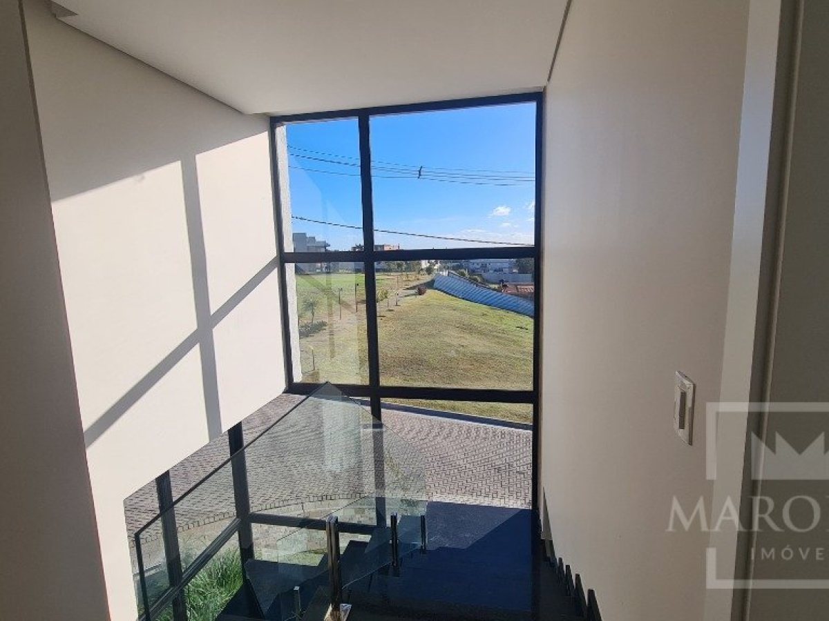 Casa com 265m², 3 dormitórios, Nao suíte, 2 vagas, no bairro Rodovia ERS 324 em Marau