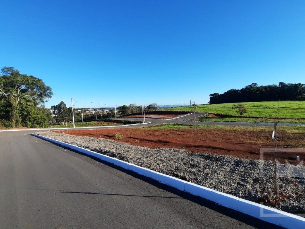 Terreno com 310m², Nao suíte, no bairro Loteamento Residencial Villagio em Marau