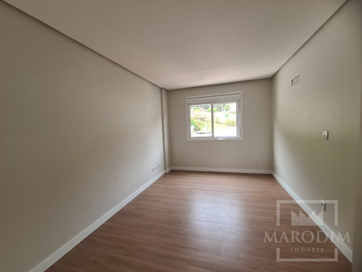 Apartamento com 76m², 2 dormitórios, Sim suíte, 1 vaga, no bairro Centro em Marau