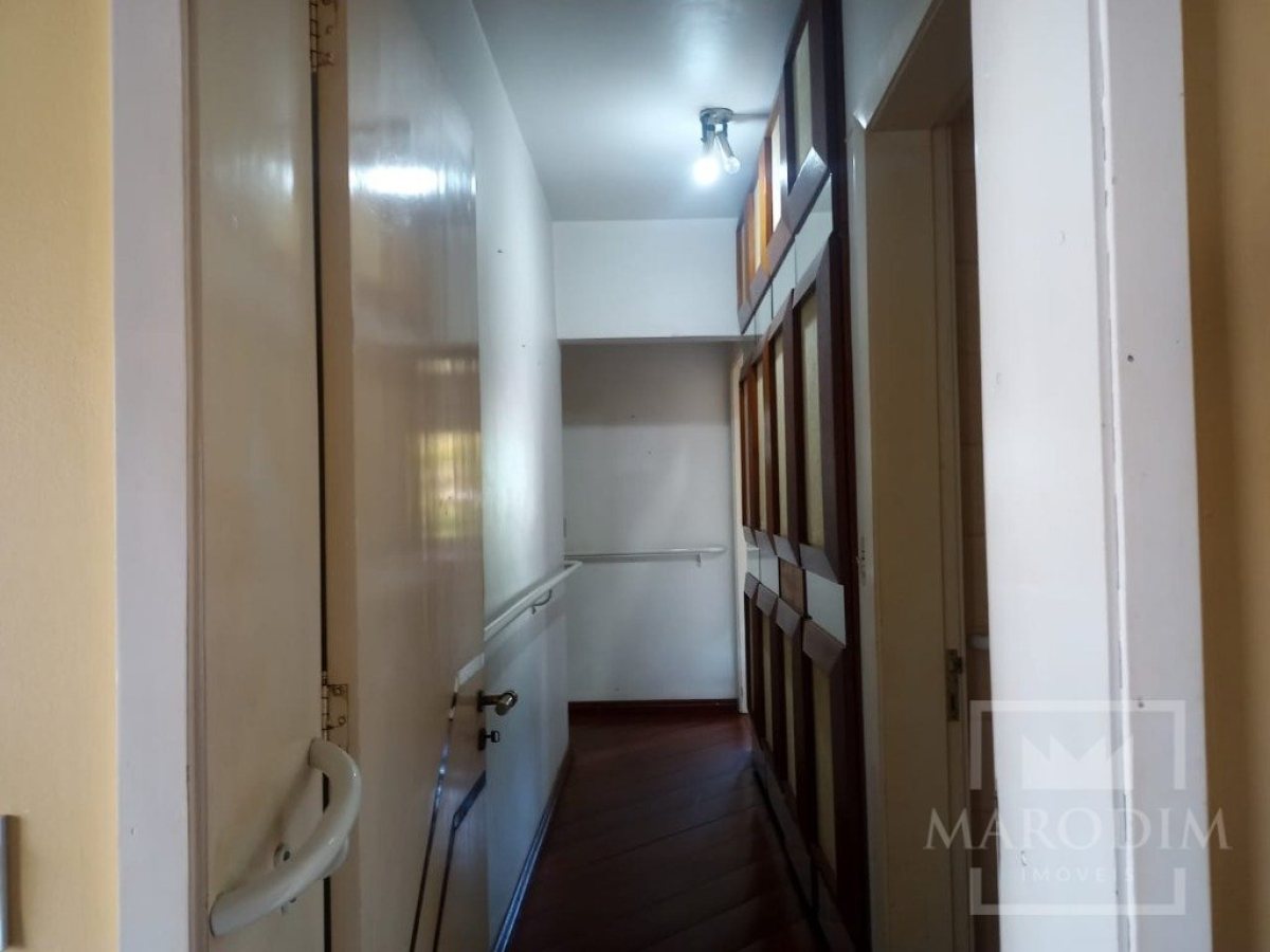 Salas/Conjuntos com 192m², Nao suíte, no bairro Centro em Marau