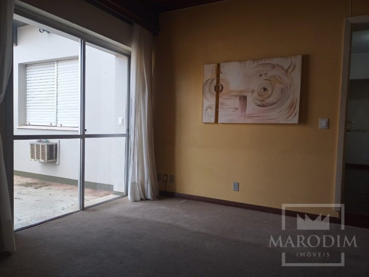 Salas/Conjuntos com 192m², Nao suíte, no bairro Centro em Marau