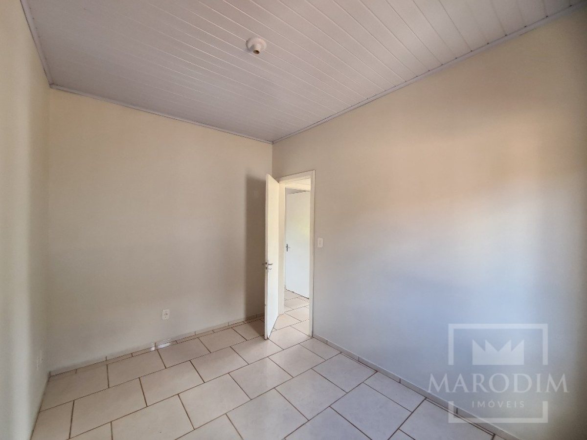 Casa com 52m², 2 dormitórios, Nao suíte, 1 vaga, no bairro Santa Helena em Marau