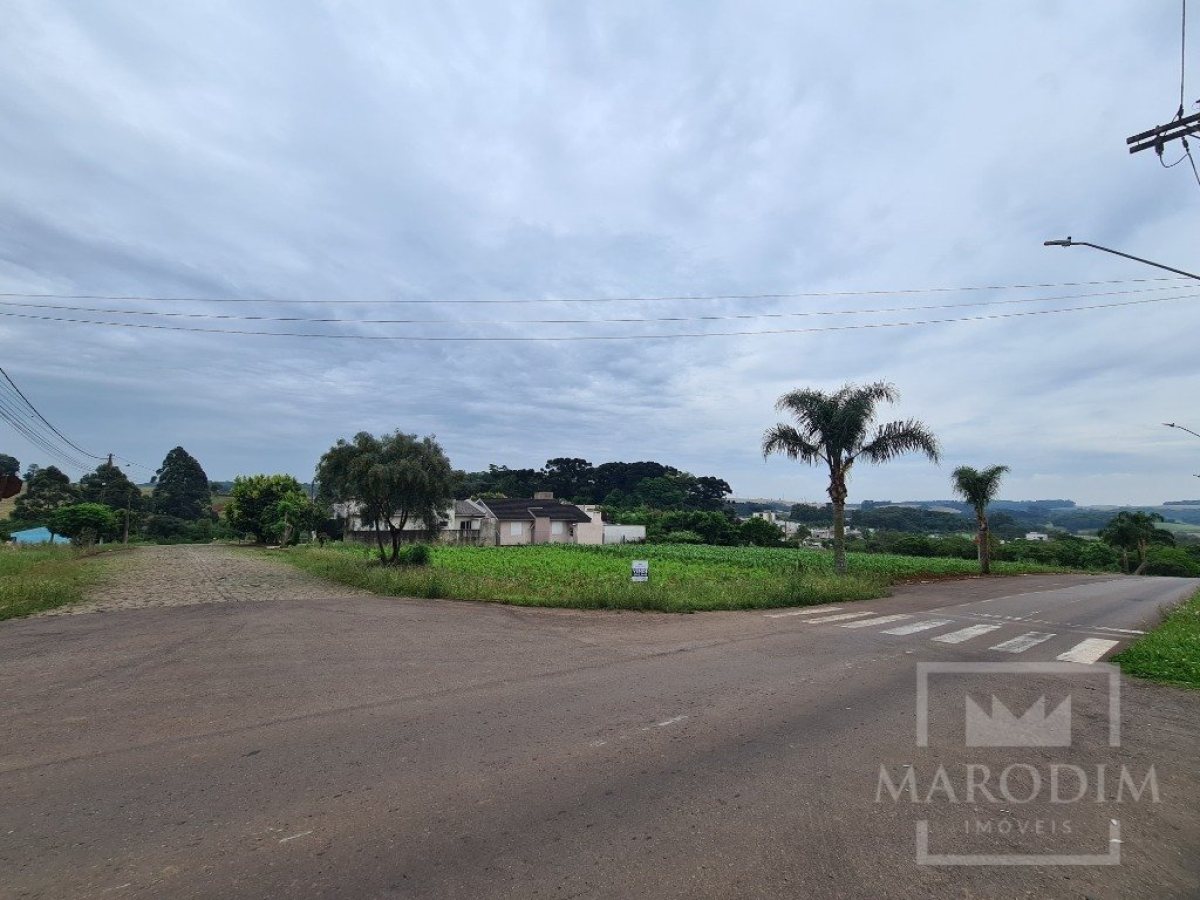 Terreno com 405m², Nao suíte, no bairro Colinas Nova Marau em Marau