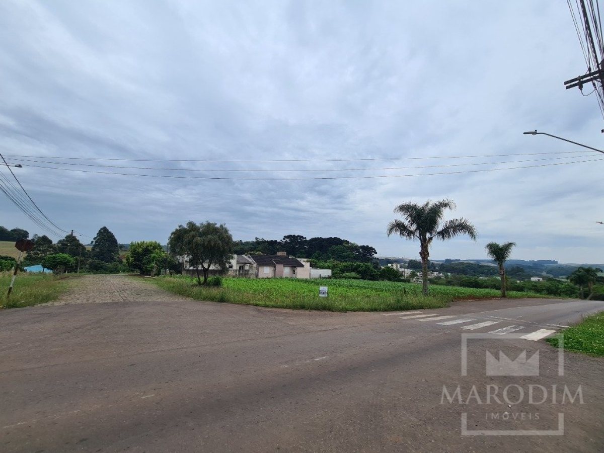 Terreno com 405m², Nao suíte, no bairro Colinas Nova Marau em Marau