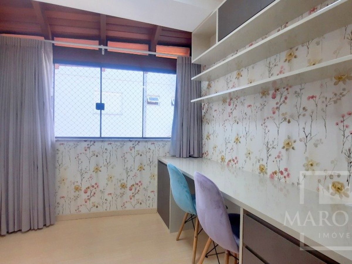 Apartamento com 163m², 3 dormitórios, Sim suíte, 2 vagas, no bairro Centro em Marau