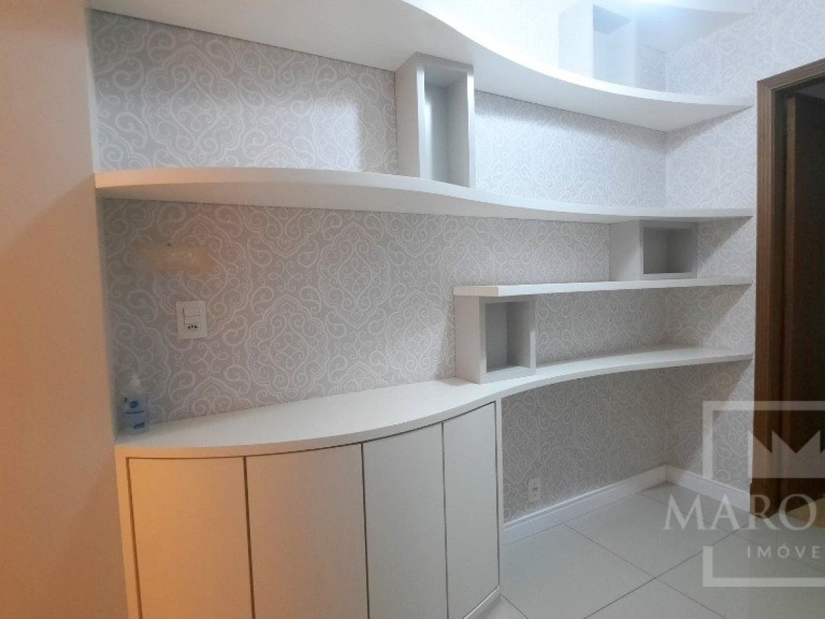 Apartamento com 163m², 3 dormitórios, Sim suíte, 2 vagas, no bairro Centro em Marau