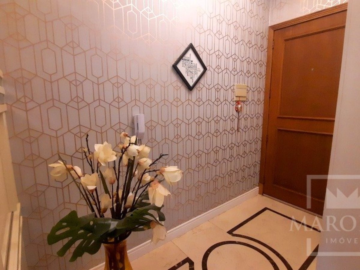 Apartamento com 163m², 3 dormitórios, Sim suíte, 2 vagas, no bairro Centro em Marau