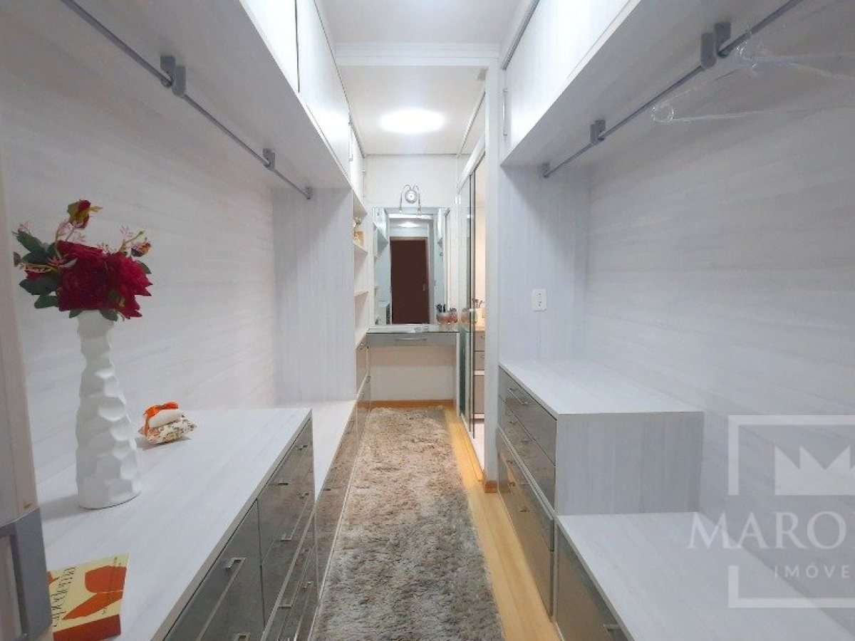 Apartamento com 163m², 3 dormitórios, Sim suíte, 2 vagas, no bairro Centro em Marau