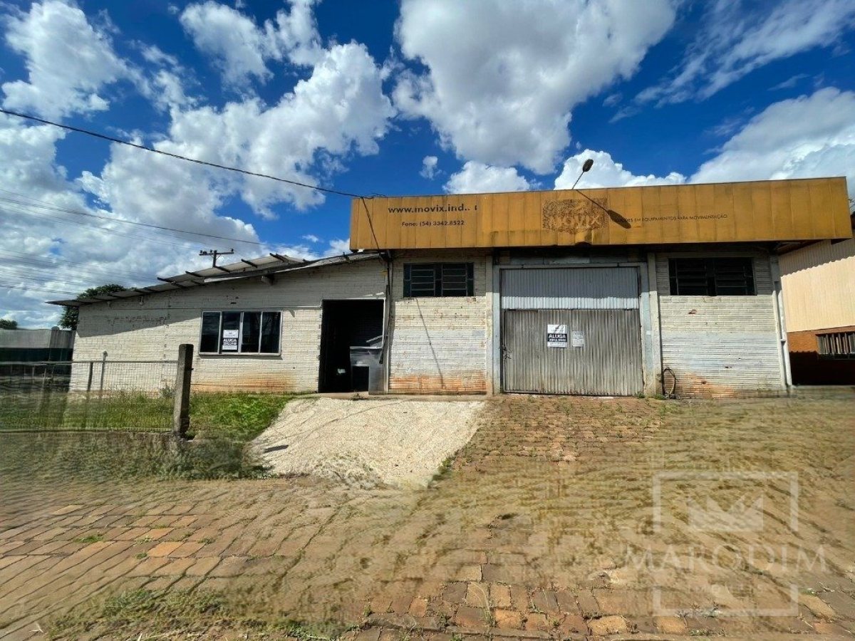 Pavilhão com 480m², Nao suíte, no bairro Loteamento Busnello em Marau