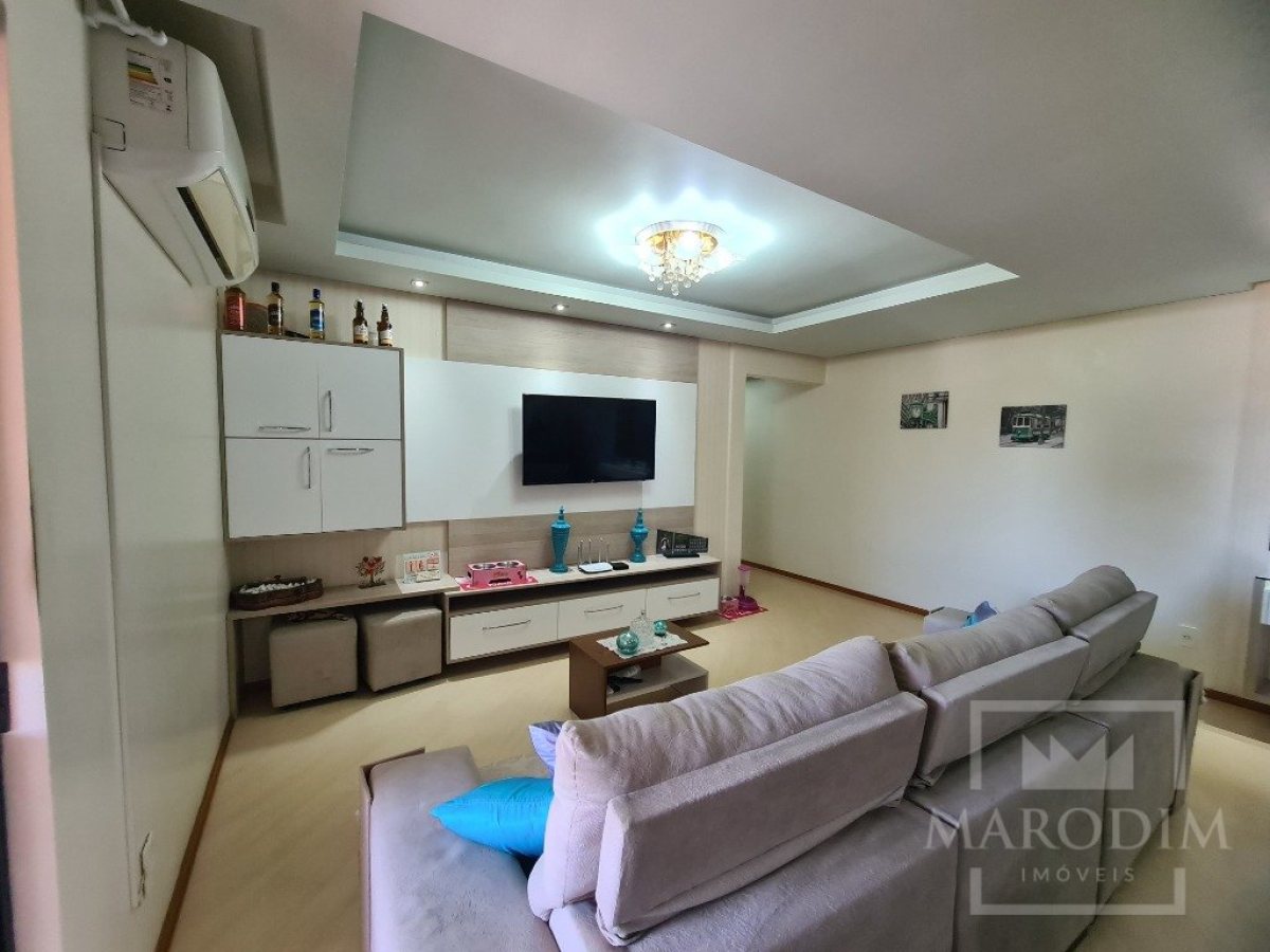 Apartamento com 131m², 3 dormitórios, Sim suíte, 1 vaga, no bairro Centro em Marau