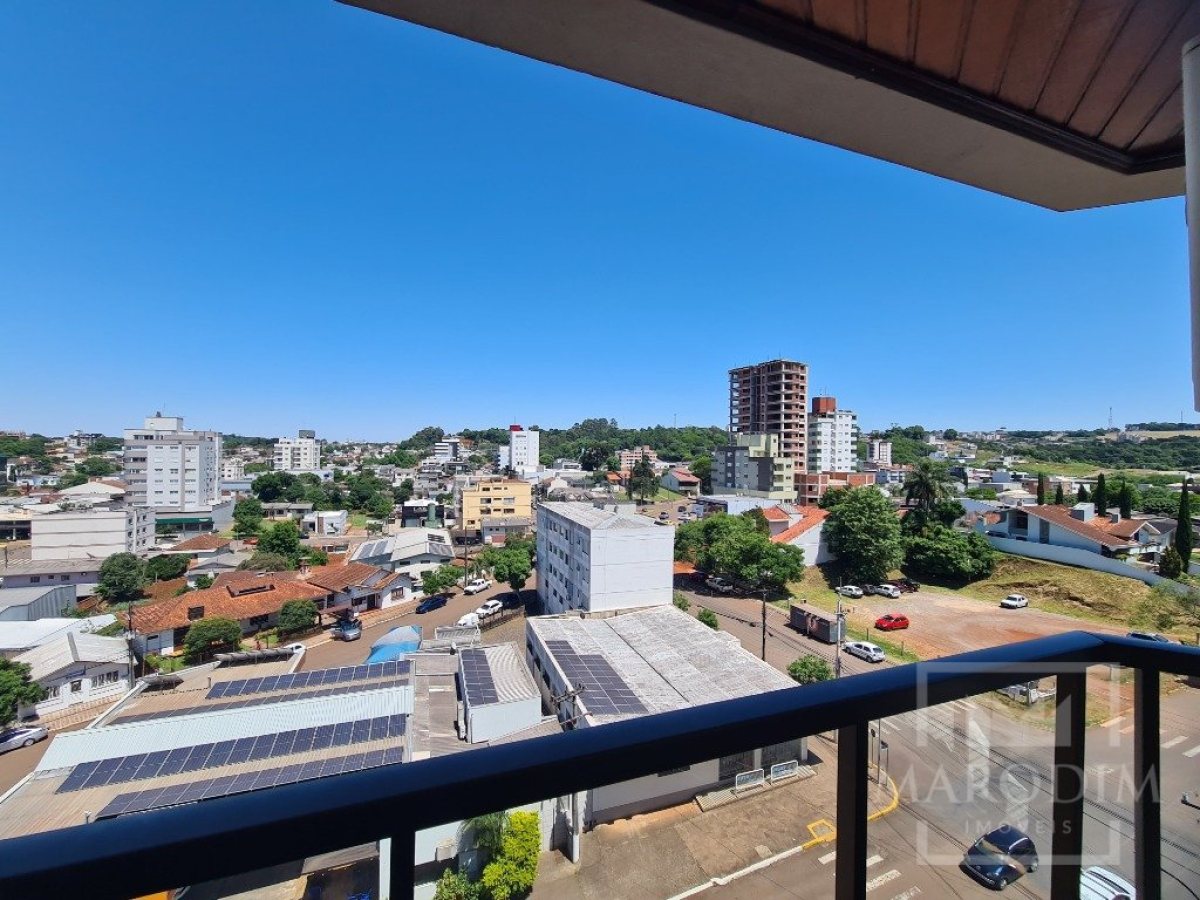 Apartamento com 131m², 3 dormitórios, Sim suíte, 1 vaga, no bairro Centro em Marau