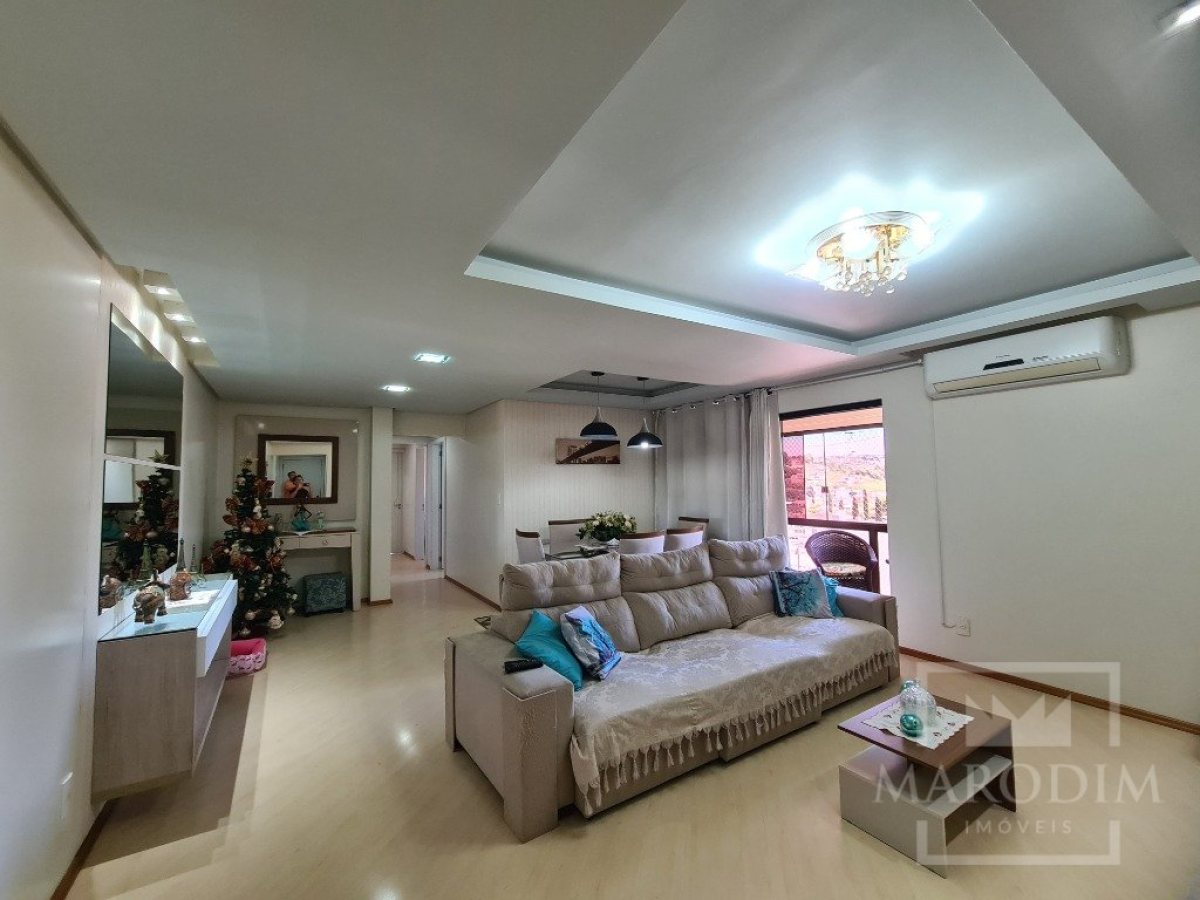 Apartamento com 131m², 3 dormitórios, Sim suíte, 1 vaga, no bairro Centro em Marau