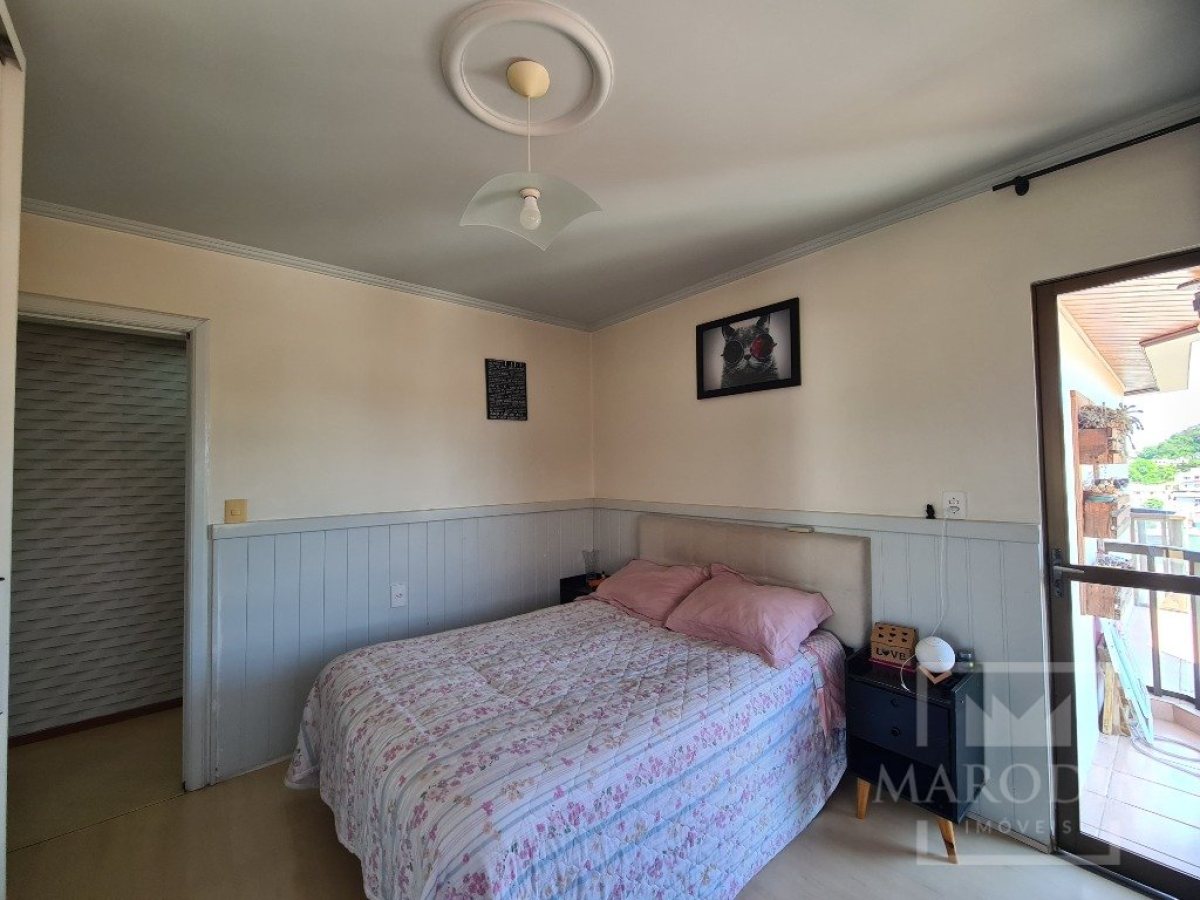 Apartamento com 131m², 3 dormitórios, Sim suíte, 1 vaga, no bairro Centro em Marau