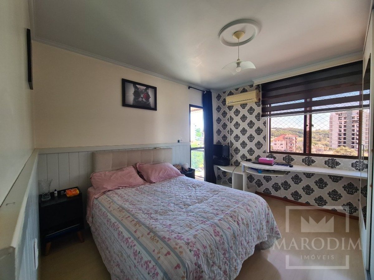 Apartamento com 131m², 3 dormitórios, Sim suíte, 1 vaga, no bairro Centro em Marau