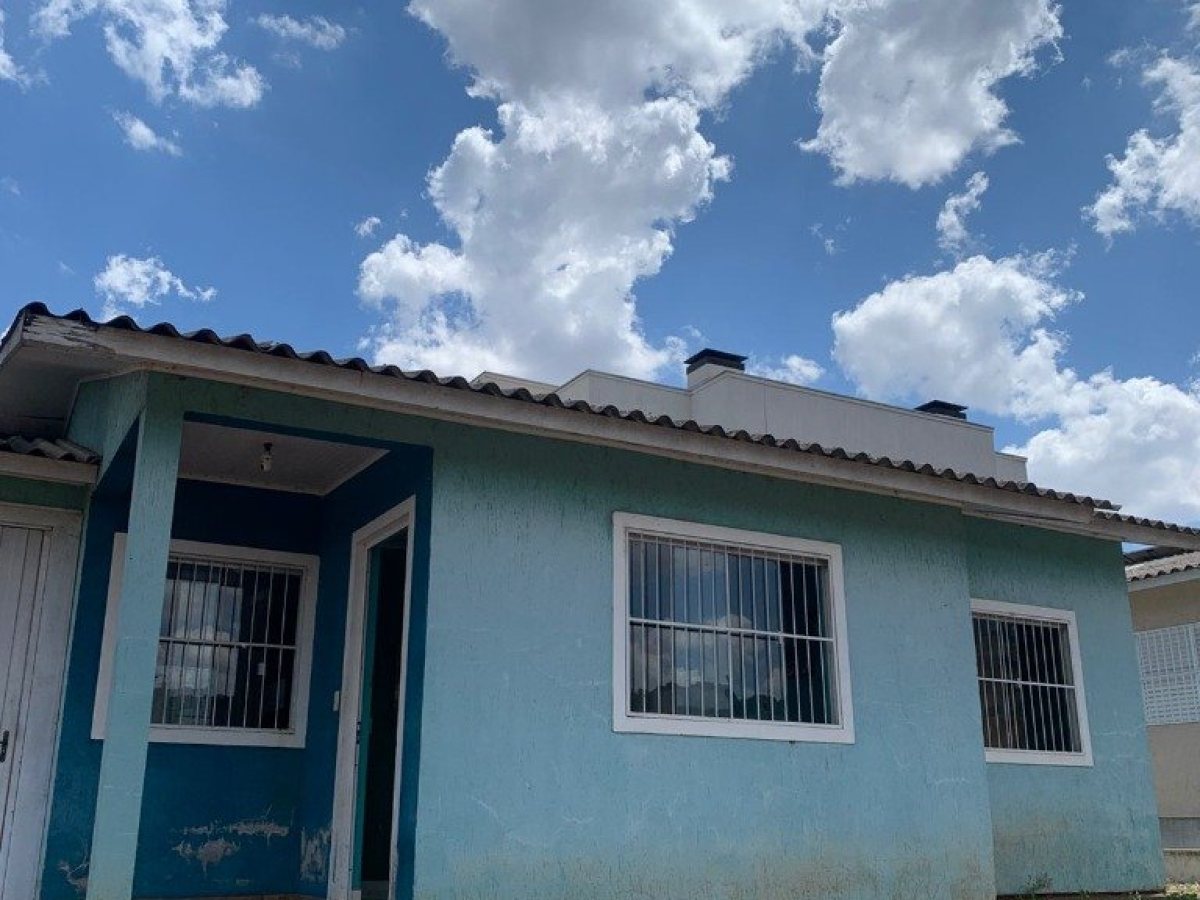 Casa com 71m², 2 dormitórios, Nao suíte, 1 vaga, no bairro Portal do Sol em Marau