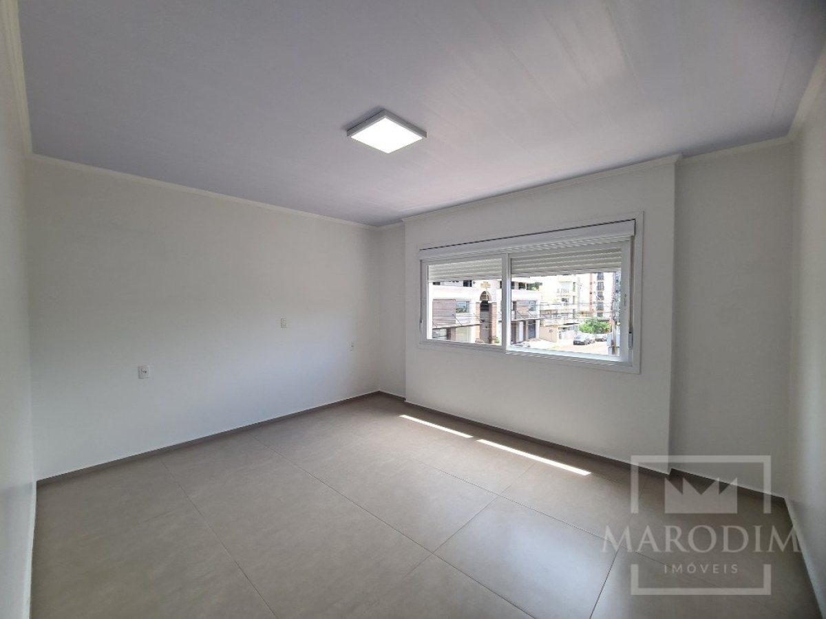 Salas/Conjuntos com 136m², Nao suíte, no bairro Centro em Marau