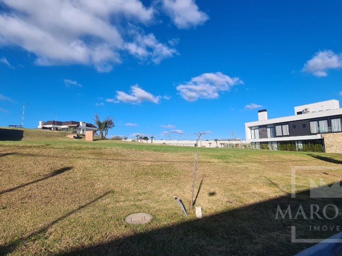 Terreno com 447m², Nao suíte, no bairro Rodovia ERS 324 em Marau