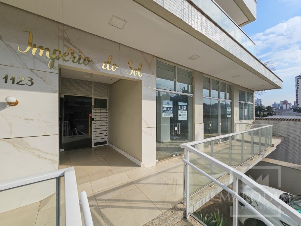 Salas/Conjuntos com 319m², Nao suíte, no bairro Centro em Marau