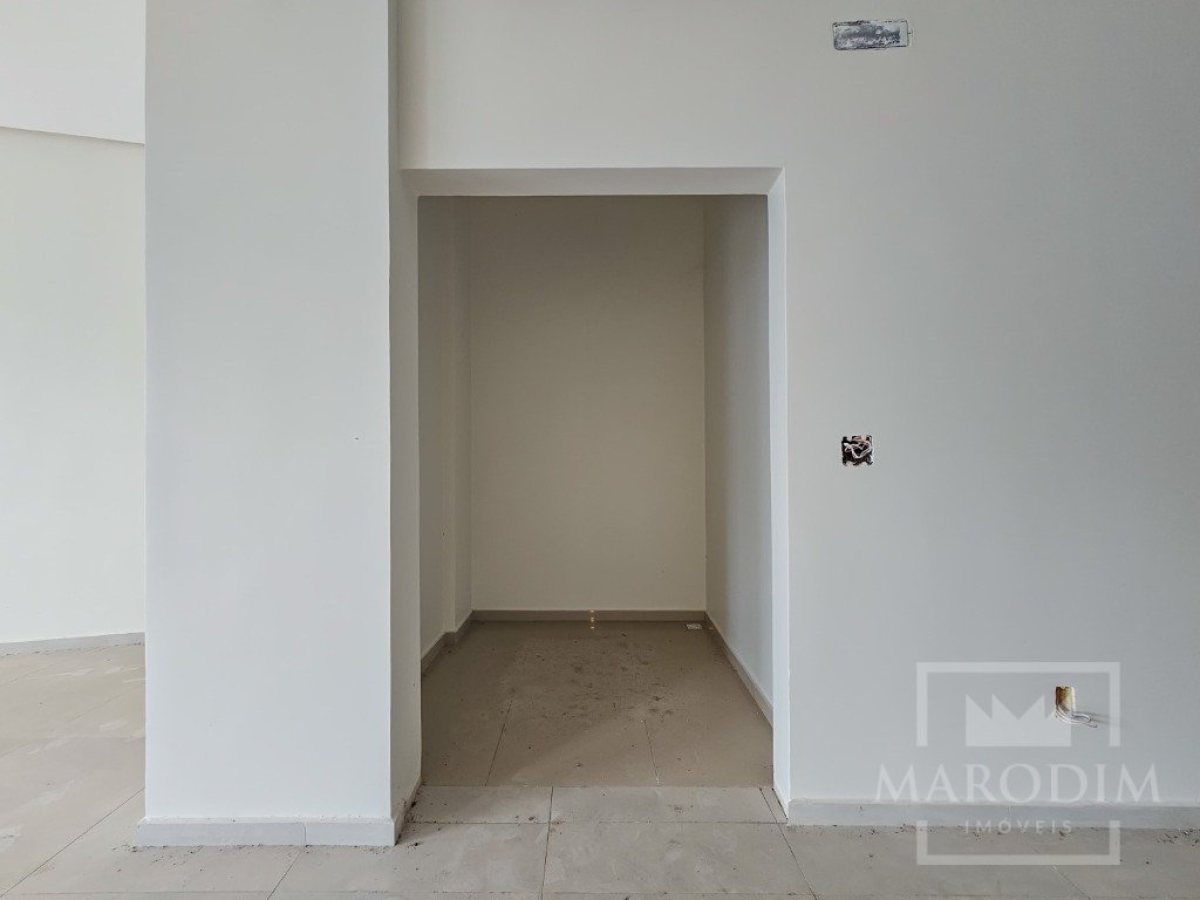 Salas/Conjuntos com 319m², Nao suíte, no bairro Centro em Marau