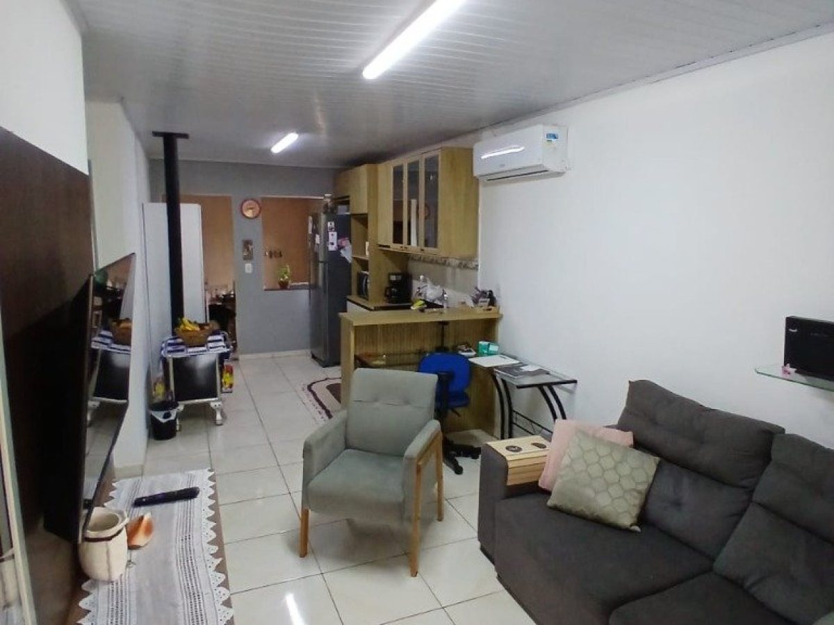 Casa com 198m², 3 dormitórios, Nao suíte, 4 vagas, no bairro Colinas Nova Marau em Marau