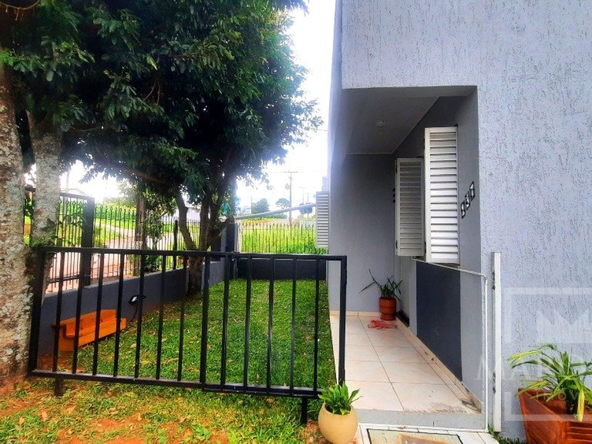 Casa com 198m², 3 dormitórios, Nao suíte, 4 vagas, no bairro Colinas Nova Marau em Marau