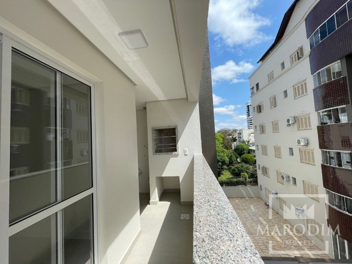 Apartamento com 64m², 2 dormitórios, Nao suíte, 1 vaga, no bairro Centro em Marau