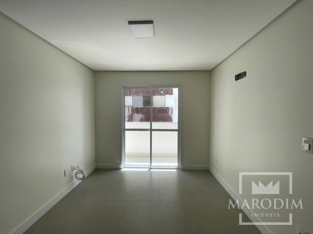 Apartamento com 64m², 2 dormitórios, Nao suíte, 1 vaga, no bairro Centro em Marau