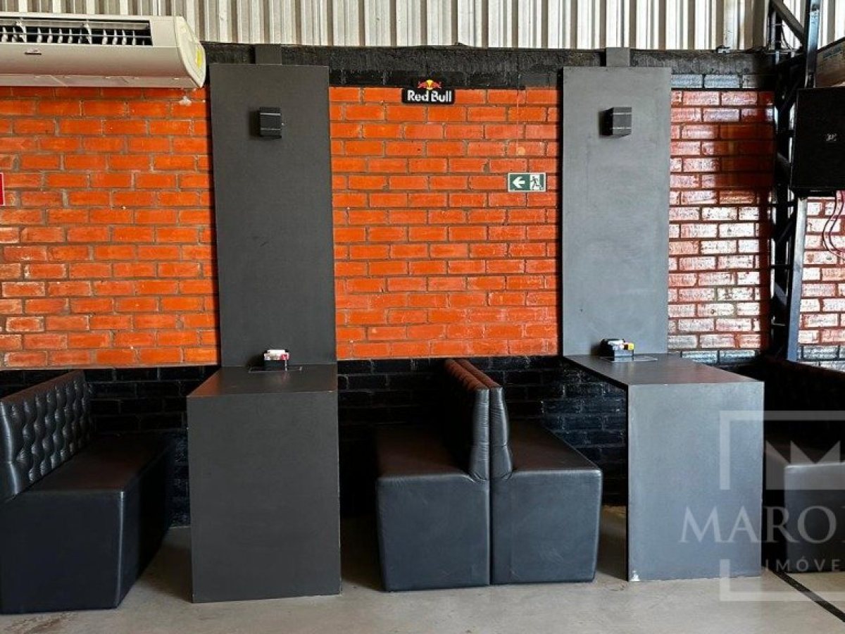 Oportunidade de Negócio com 254m², Nao suíte, no bairro Colinas Nova Marau em Marau