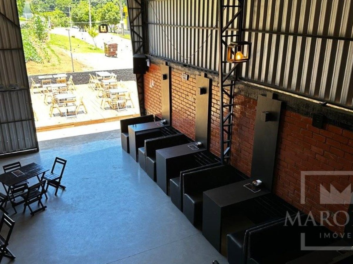 Oportunidade de Negócio com 254m², Nao suíte, no bairro Colinas Nova Marau em Marau