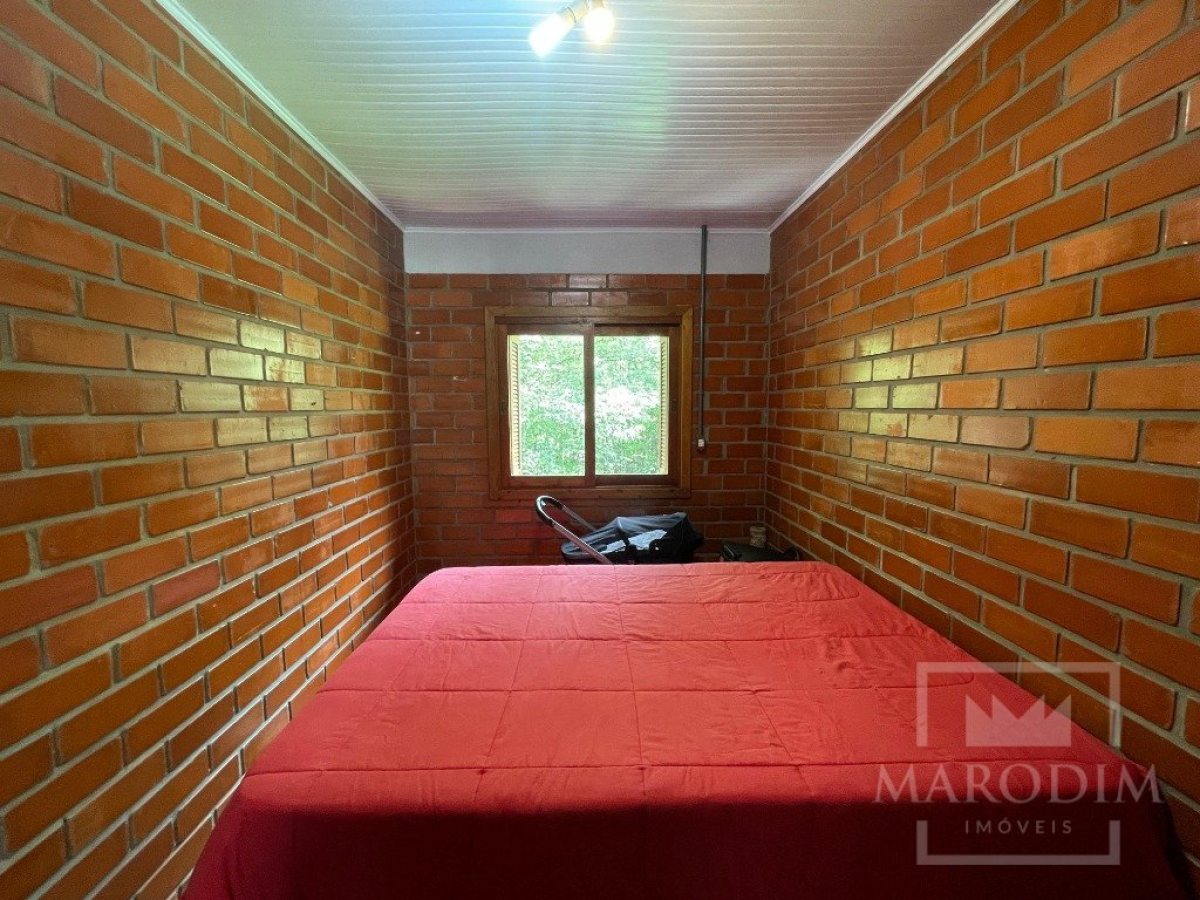 Sítio com 5156m², 3 dormitórios, Sim suíte, no bairro Interior em Marau